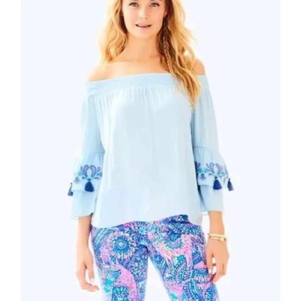 Lilly Pulitzer Tobyn Off Shoulder Embroidered Top Light Blue Size XS‎